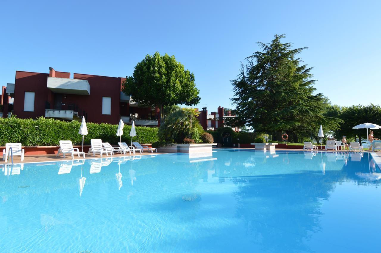 Holiday Sirmione Apartments Dış mekan fotoğraf