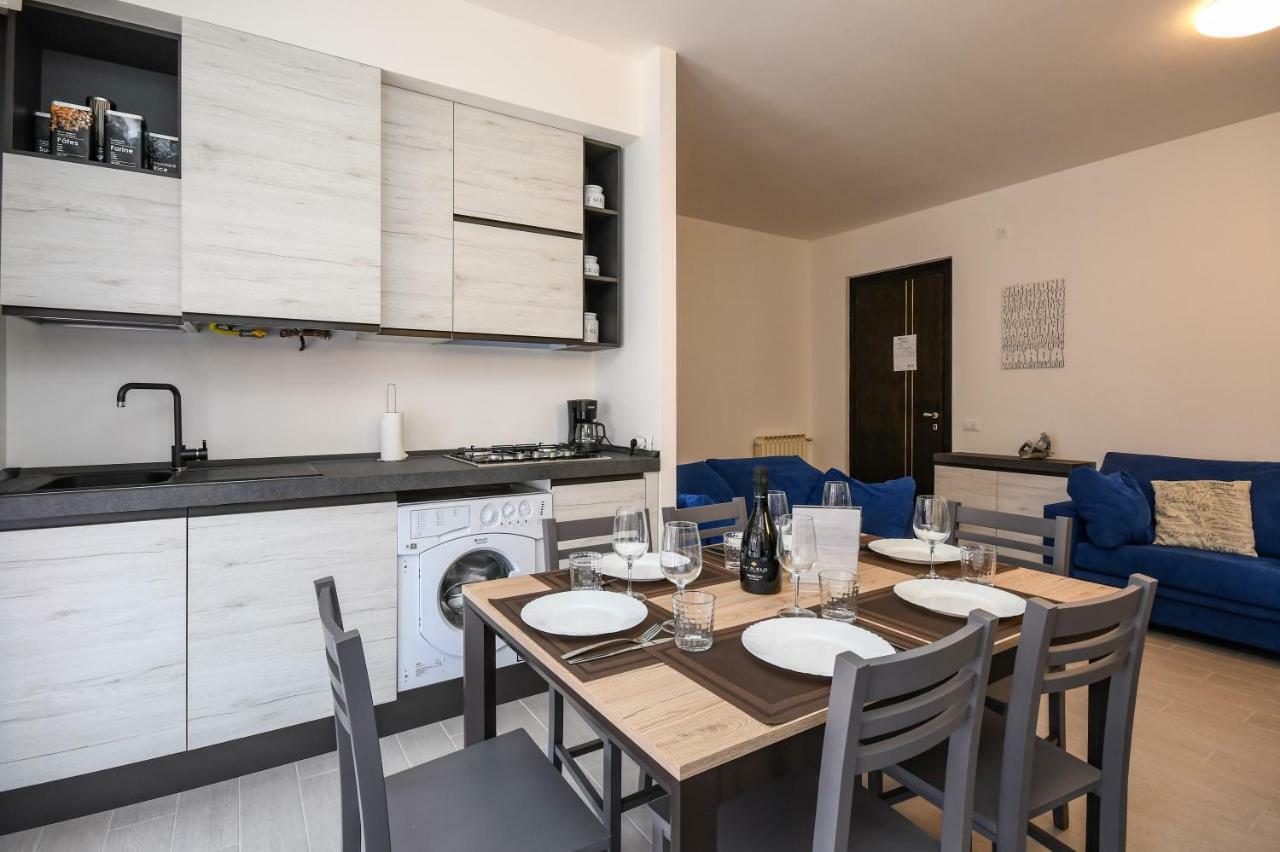 Holiday Sirmione Apartments Dış mekan fotoğraf