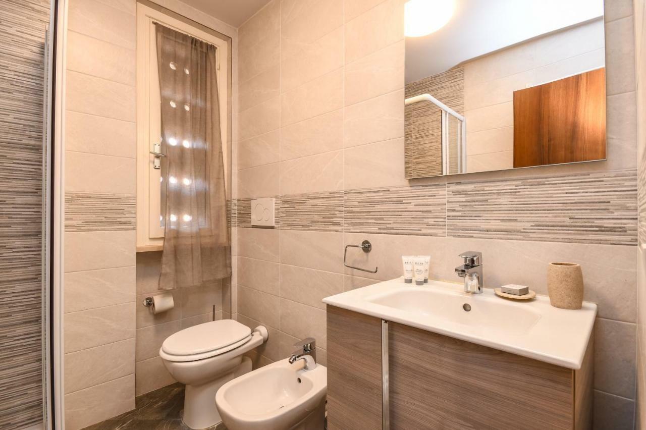 Holiday Sirmione Apartments Dış mekan fotoğraf