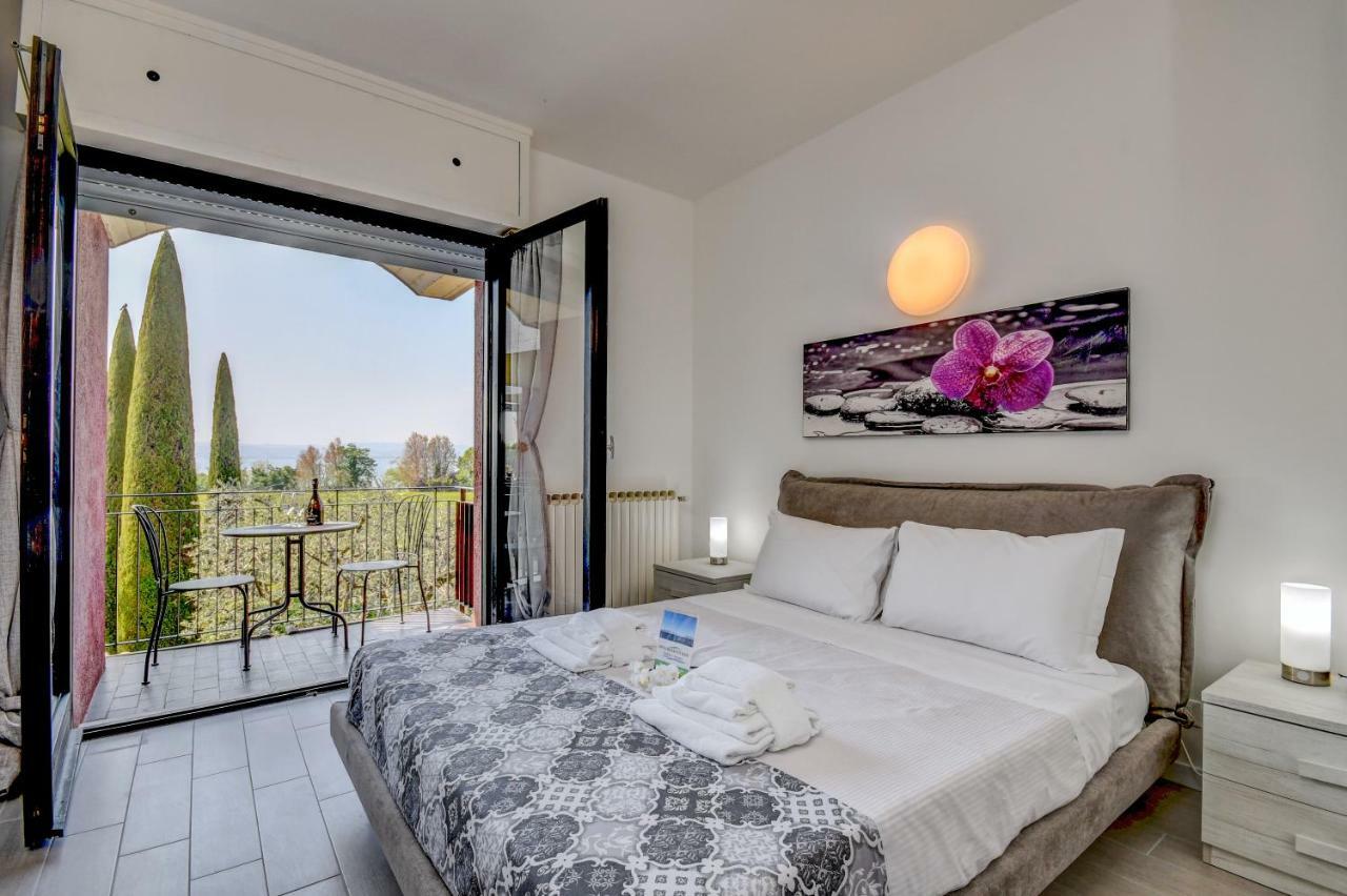Holiday Sirmione Apartments Dış mekan fotoğraf
