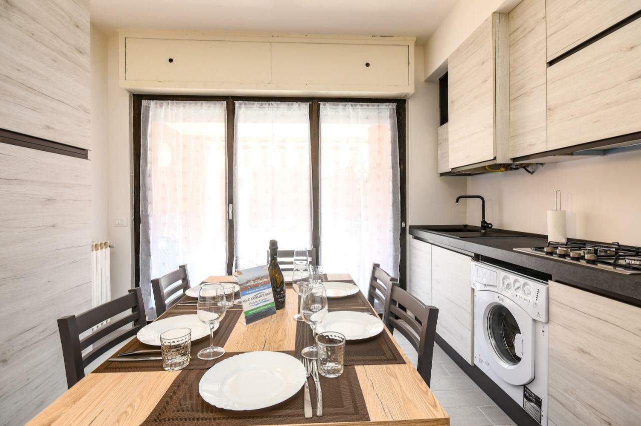 Holiday Sirmione Apartments Dış mekan fotoğraf
